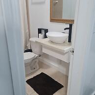 Bell At The Airport Suites Adults Only ( Free Airport Transportation)