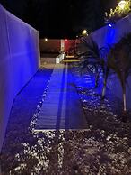 Bell At The Airport Suites Adults Only ( Free Airport Transportation)