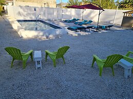 Bell At The Airport Suites Adults Only ( Free Airport Transportation)