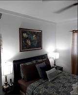 Bell At The Airport Suites Adults Only ( Free Airport Transportation)