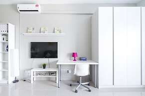 Omputeh Suite at Galleria
