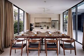 Luxury Pool Villa Resort