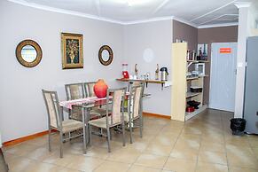 Thamalakane Guest House