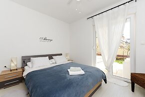 Deluxe Apartments Goya