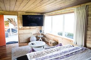 Dungeness Bay Cottages