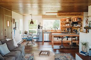 Dungeness Bay Cottages