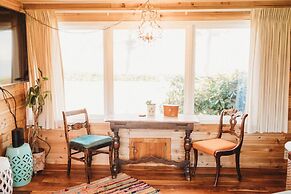 Dungeness Bay Cottages