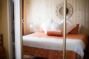 Dungeness Bay Cottages