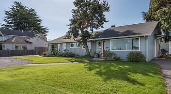 Dungeness Bay Cottages