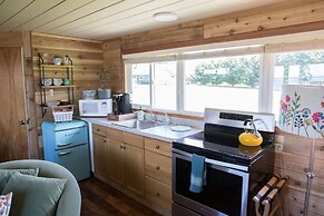 Dungeness Bay Cottages