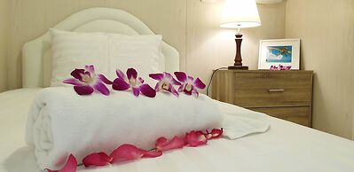 Ban Sasithorn Huahin