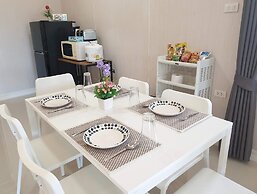 Ban Sasithorn Huahin