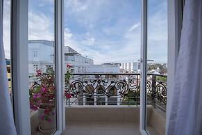 Hotel Du Lys Dalat