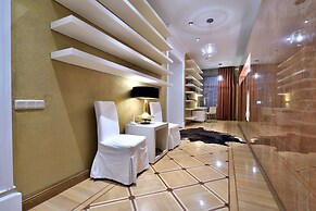 BELLE apartment on Italianskaya