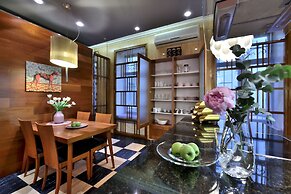 BELLE apartment on Italianskaya