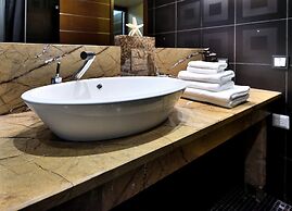 BELLE apartment on Italianskaya