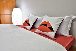 BELLE apartment on Italianskaya