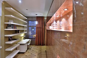 BELLE apartment on Italianskaya