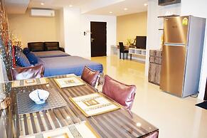 Serena Sathorn Suites