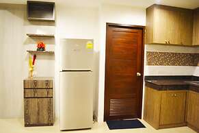 Serena Sathorn Suites