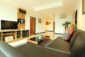 Serena Sathorn Suites