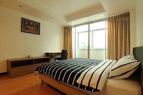 Serena Sathorn Suites