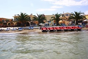 Lemon Grove Hotel and Studios