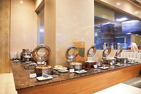 Balaji Sarovar Premiere Solapur