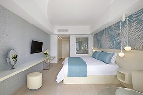 Ivi Mare - Designed for adults by Louis Hotels