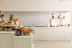 Ivi Mare - Designed for adults by Louis Hotels