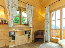 Chalet unter Weißblauem Himmel