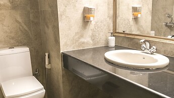 Royal Jardin Whistling Pines Resort