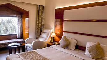 Royal Jardin Whistling Pines Resort