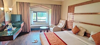 Royal Jardin Whistling Pines Resort