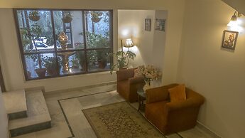 Royal Jardin Whistling Pines Resort