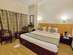 Royal Jardin Whistling Pines Resort