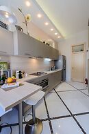 AQUARELLE apartment on Stremyannaya