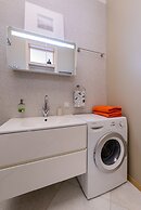 AQUARELLE apartment on Stremyannaya