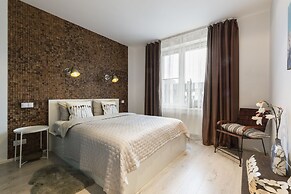 Artsy Apartment near Nevsky