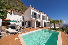 Casa Amaro Mar by Our Madeira