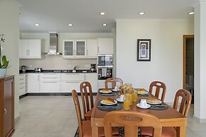 Casa Amaro Mar by Our Madeira