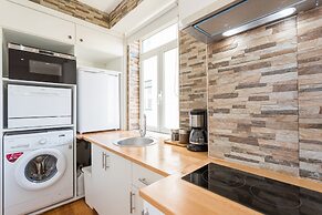 Alfama Vintage Studio Apartment w/ RiverView - by LU Holidays