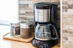 Alfama Vintage Studio Apartment w/ RiverView - by LU Holidays