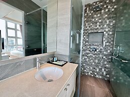 Infinity 28 Hotel & Residence