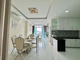 Infinity 28 Hotel & Residence