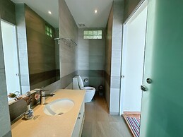 Infinity 28 Hotel & Residence