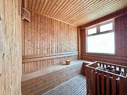 Infinity 28 Hotel & Residence