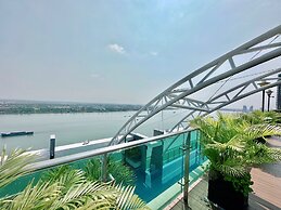 Infinity 28 Hotel & Residence