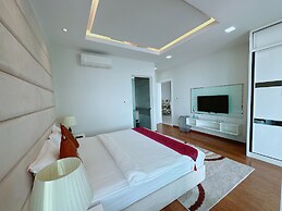 Infinity 28 Hotel & Residence