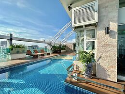 Infinity 28 Hotel & Residence